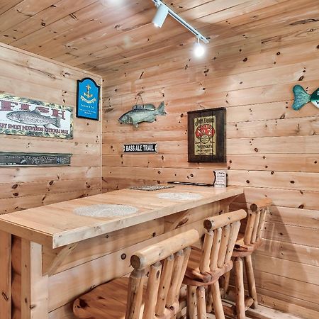 Spectacular Mtns Views With Private Hot Tub With Pool Table And Private Pond Sevierville Exterior foto